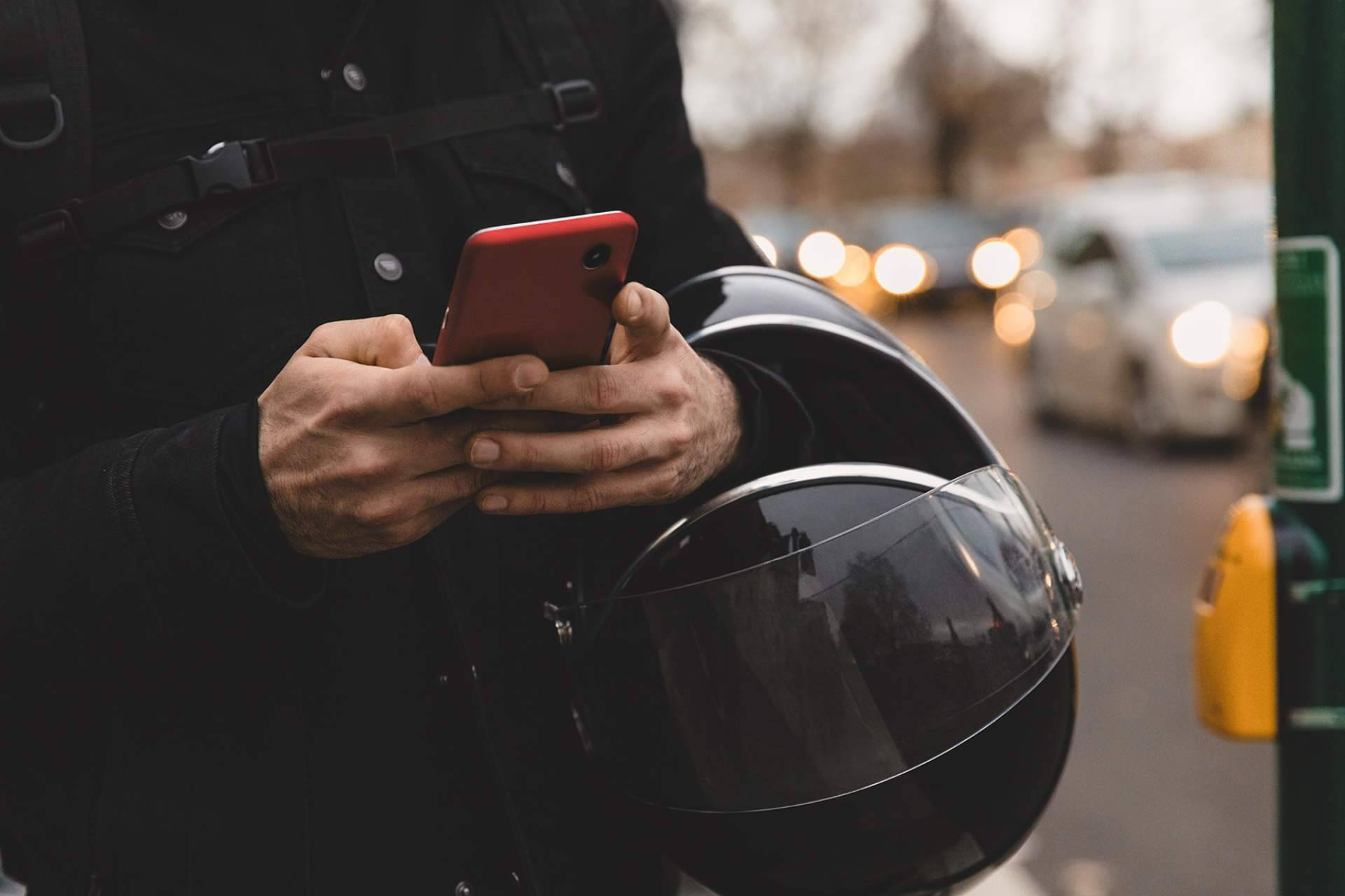 La mejor compañía de seguros de moto según su atención al cliente