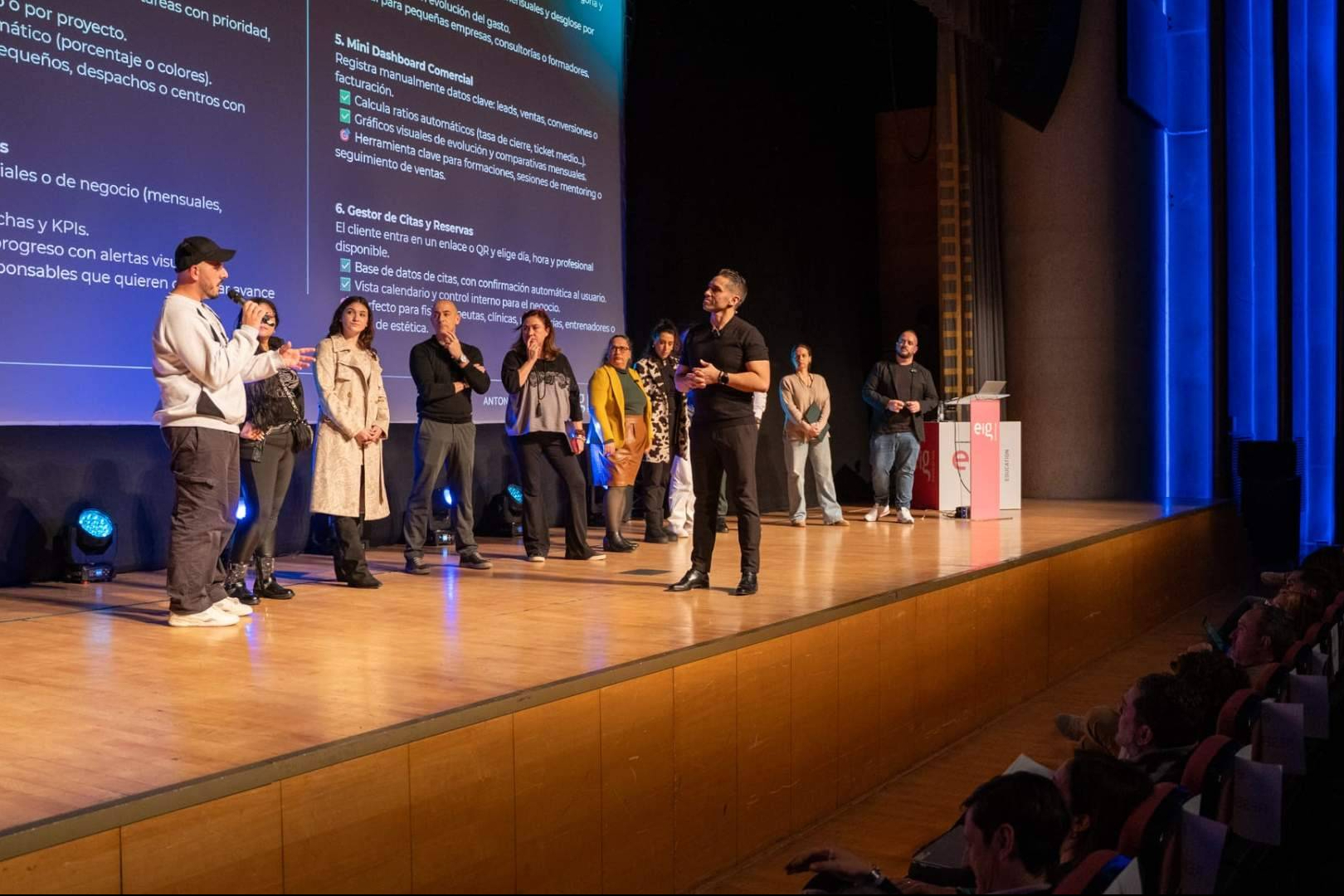 Más de 2.000 empresas apuestan por la formación en inteligencia artificial con Héctor Stezano