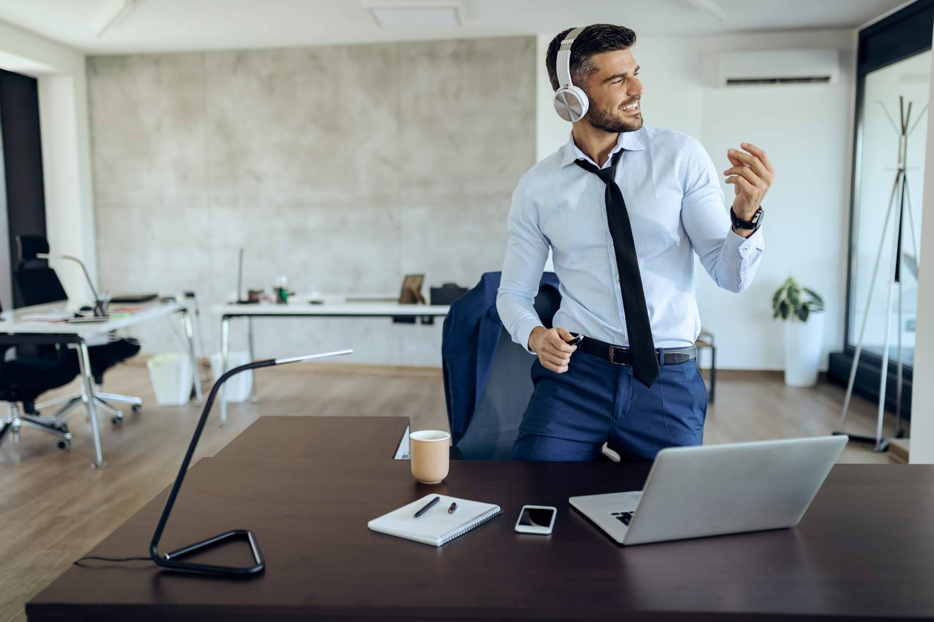 Café para oficina; cómo mejora la salud laboral y el rendimiento en la empresa