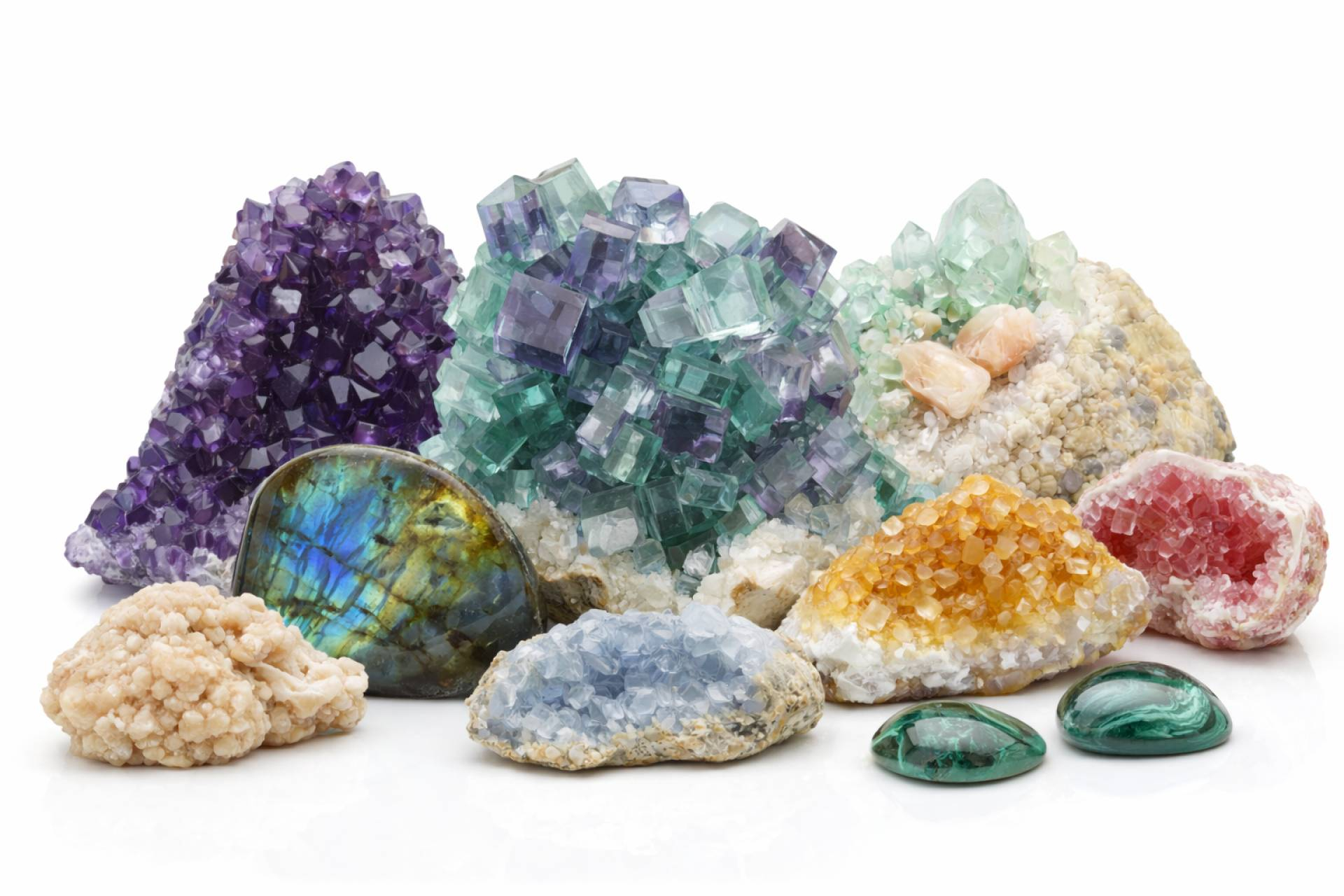 De la pieza de colección al formato por kilo; cómo elegir minerales en bruto para tienda