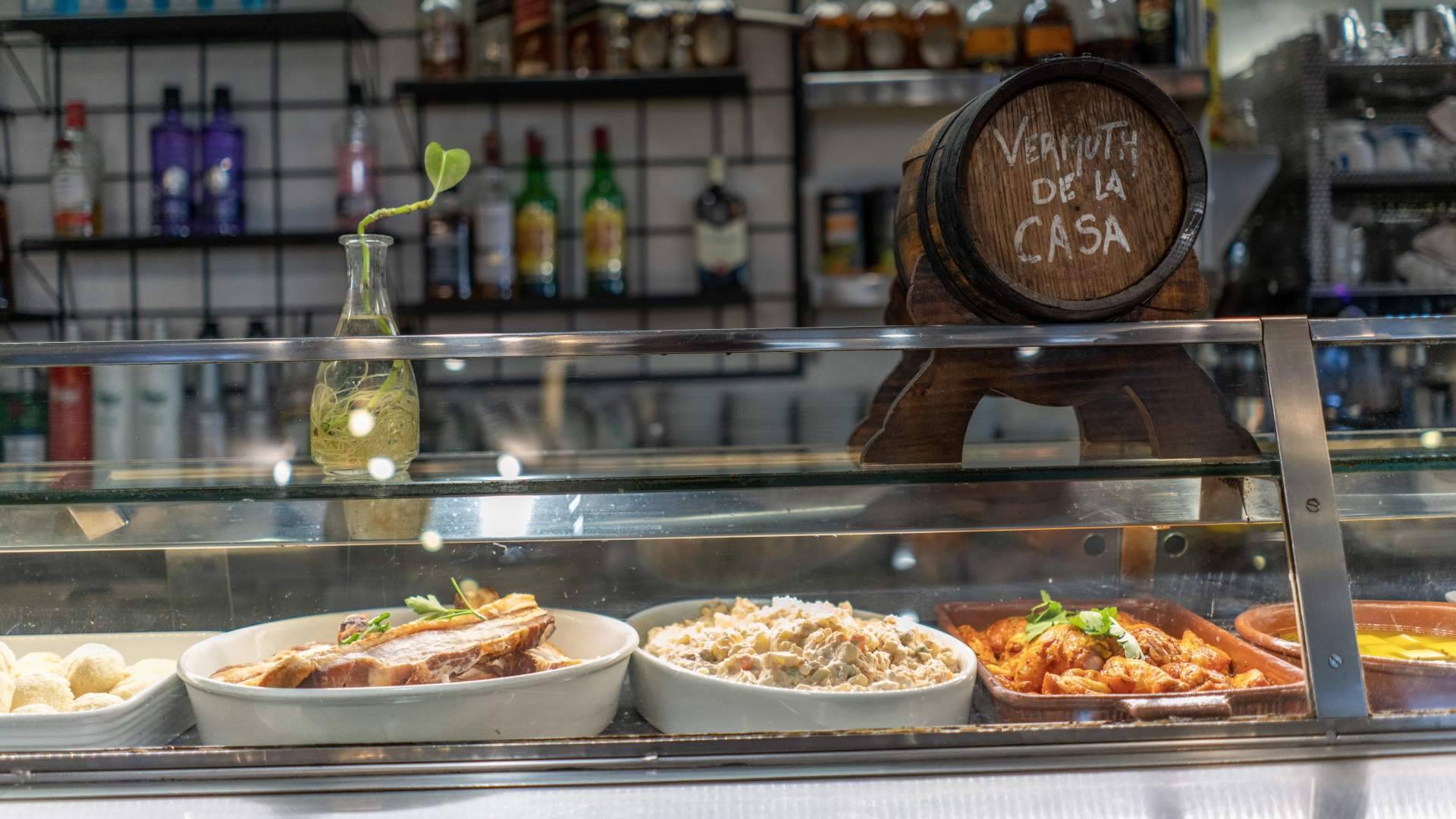 Casi tres décadas de guisos y buen ambiente en el rincón donde la gastronomía de toda la vida no entiende de prisas